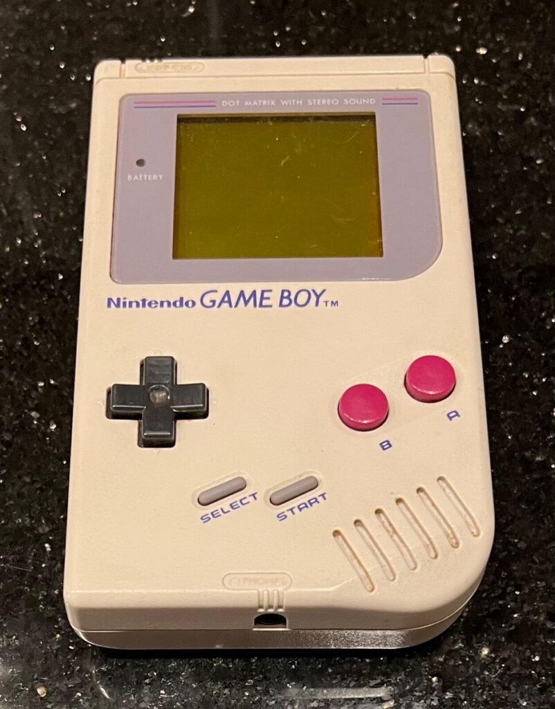Game boy DMG Amarillenta